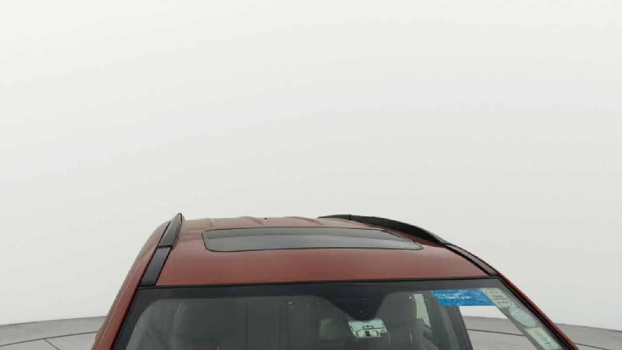 2017 Mahindra XUV500 W10 AT, Diesel, Automatic, 97,664 km, Roof