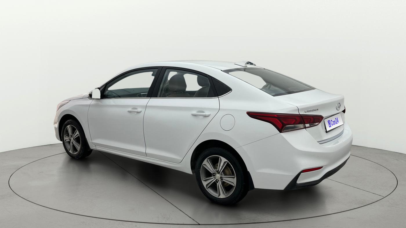 2018 Hyundai Verna 1.6 VTVT SX, Petrol, Manual, 47,710 km, Left Back Diagonal