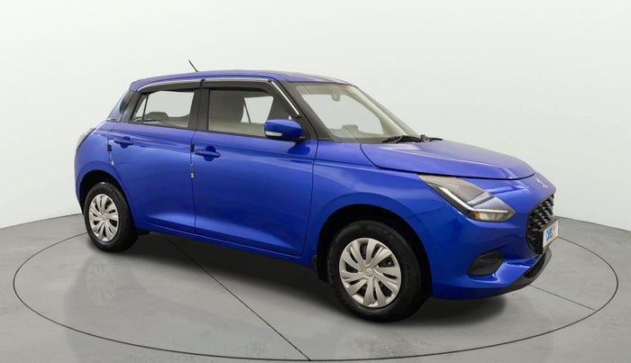 2024 Maruti Swift VXi AMT, Petrol, Automatic, 5,418 km, Right Front Diagonal