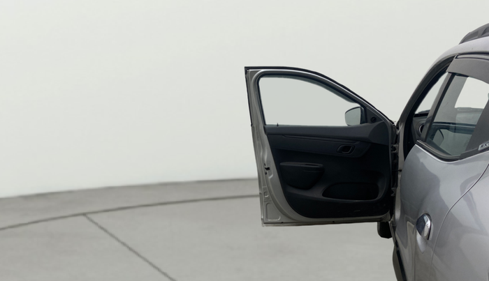 2021 Renault Kwid RXT 1.0 AMT (O), Petrol, Automatic, 60,243 km, LHS Front Door