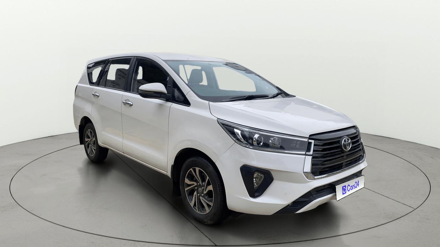 2022 Toyota Innova Crysta 2.7 VX 7 STR, Petrol, Manual, 33,799 km, SRP