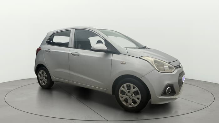 2016 Hyundai Grand i10 MAGNA AT 1.2 KAPPA VTVT, Petrol, Automatic, 61,921 km, Right Front Diagonal