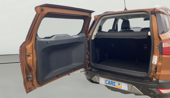 2018 Ford Ecosport TITANIUM + 1.5L DIESEL, Diesel, Manual, 1,32,691 km, Boot Door Open