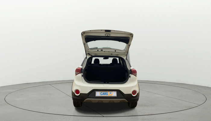 2015 Hyundai i20 Active 1.2 S, Petrol, Manual, 95,414 km, Boot Door Open