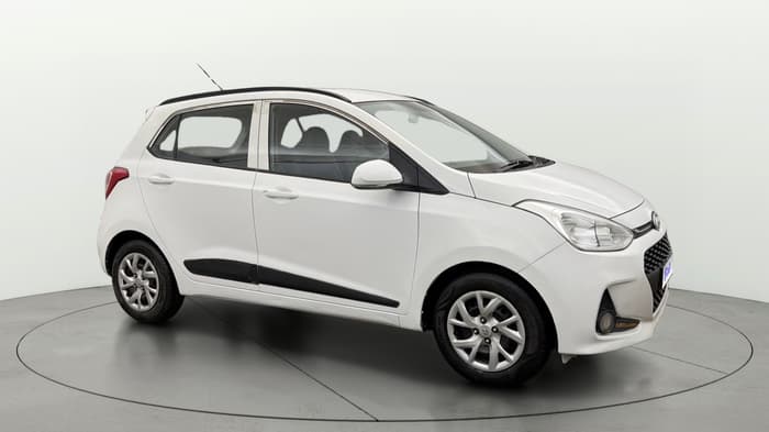 2017 Hyundai Grand i10 SPORTZ (O) 1.2 KAPPA VTVT, Petrol, Manual, 26,363 km, Right Front Diagonal