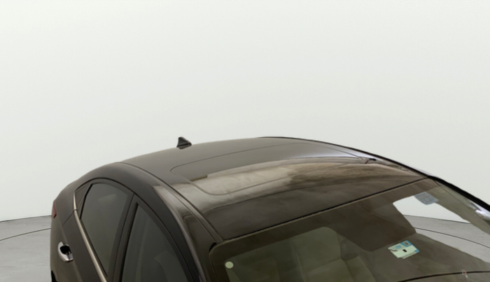 2017 Hyundai Verna 1.6 VTVT SX O, Petrol, Manual, 64,229 km, Roof