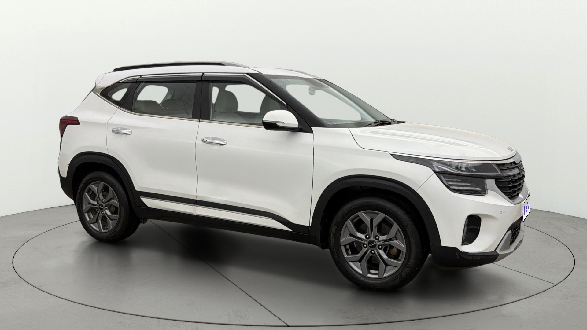 2024 KIA Seltos 2023-2026 HTX 1.5 PETROL MT 2024 KIA Seltos 2023-2026 HTX 1.5 PETROL MT