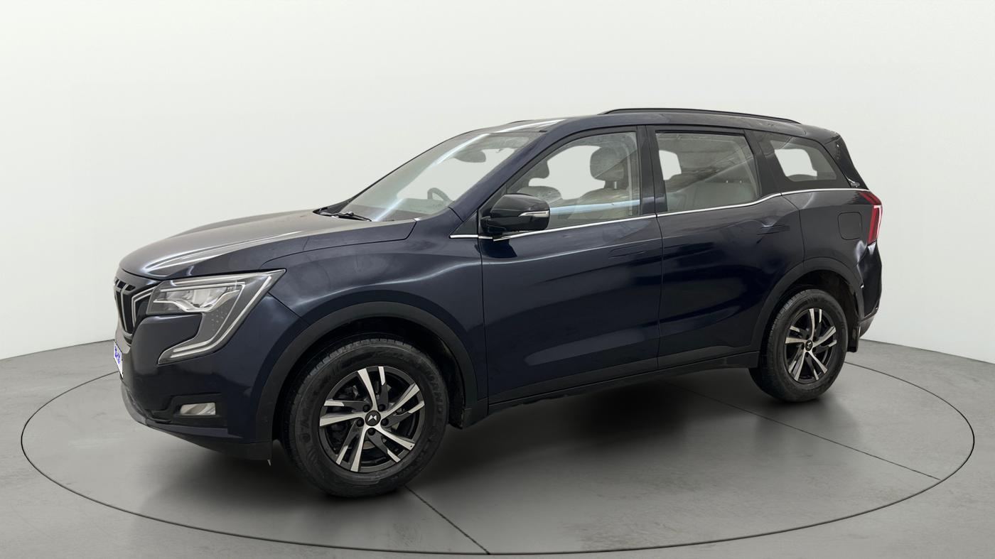 2022 Mahindra XUV700 AX 5 P MT 7 STR, Petrol, Manual, 39,638 km, Left Front Diagonal