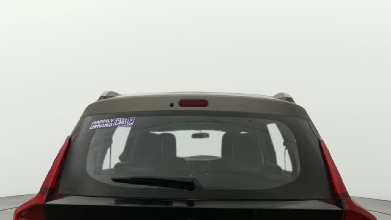 2021 Maruti XL6 ALPHA AT, Petrol, Automatic, 1,16,186 km, Rear Windshield