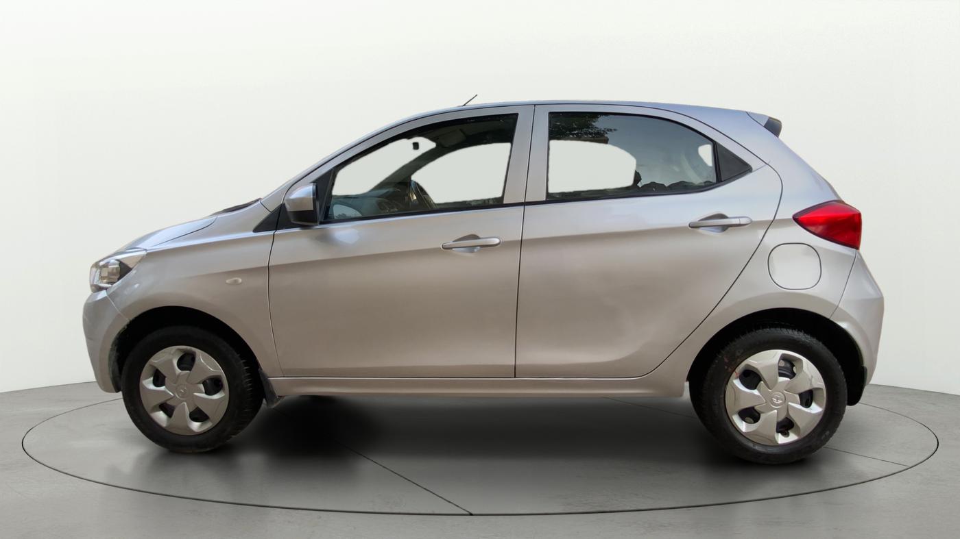 2018 Tata Tiago XT PETROL, Petrol, Manual, 38,109 km, Left Side