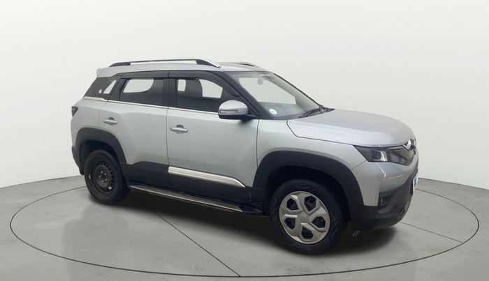 2022 Maruti BREZZA VXI AT SMART HYBRID, Petrol, Automatic, 10,563 km, Right Front Diagonal