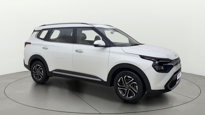 2022 KIA CARENS LUXURY PLUS 1.4 PETROL DCT 6 STR, Petrol, Automatic, 59,856 km, Right Front Diagonal