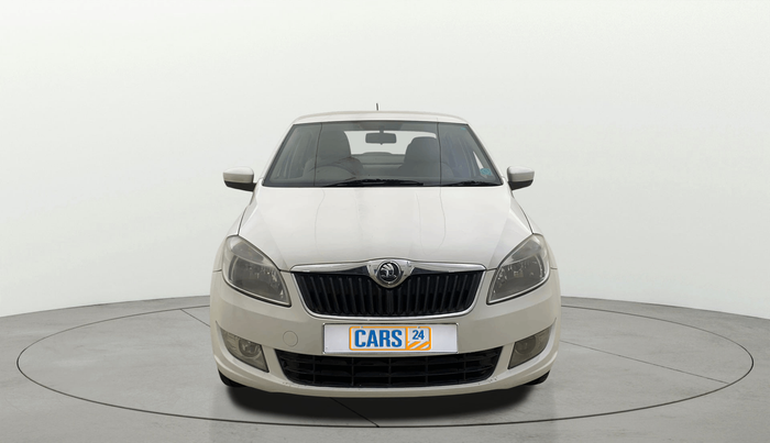 2013 Skoda Rapid AMBITION 1.6 TDI CR MT PLUS ALLOY, Diesel, Manual, 1,19,608 km, Front