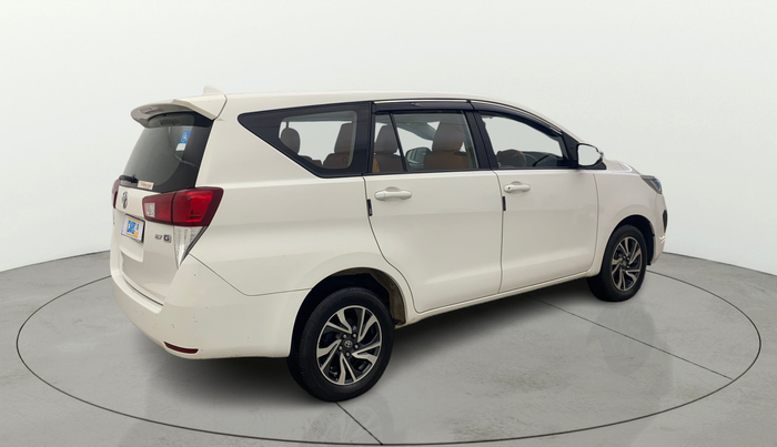 2022 Toyota Innova Crysta 2.7 GX AT 7 STR, Petrol, Automatic, 22,173 km, Right Back Diagonal