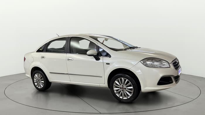 2019 Fiat Linea EMOTION 1.4 L T JET 125S, Petrol, Manual, 1,07,490 km, Right Front Diagonal