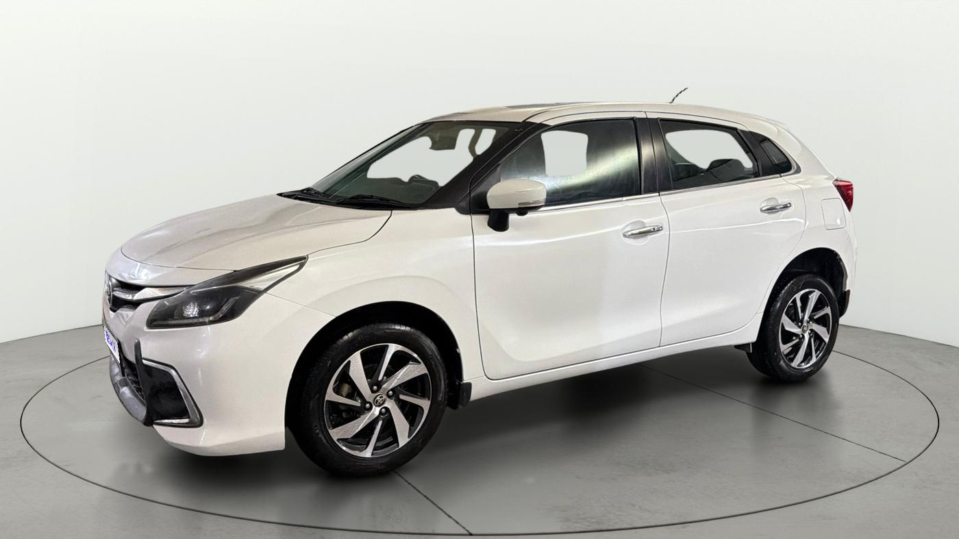 2023 Toyota Glanza V, Petrol, Manual, 82,594 km, Left Front Diagonal