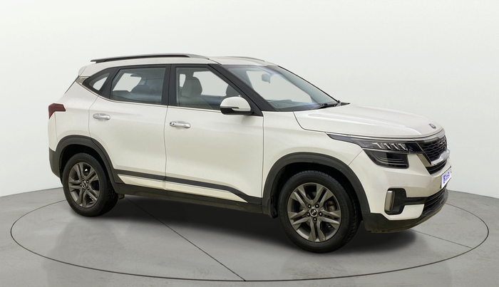 2020 KIA SELTOS HTX 1.5 PETROL, Petrol, Manual, 47,266 km, Right Front Diagonal