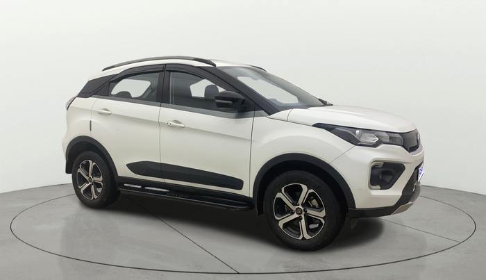 2022 Tata NEXON XZ PLUS PETROL SUNROOF, Petrol, Manual, 21,245 km, Right Front Diagonal