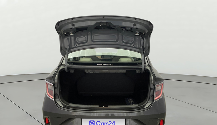 2022 Hyundai AURA SX 1.2, Petrol, Manual, 20,194 km, Boot Door Open