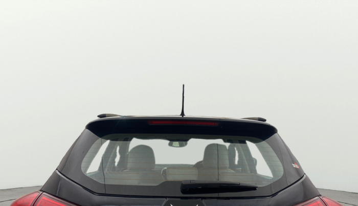 2022 Mahindra XUV300 W8 (O) 1.2 PETROL, Petrol, Manual, 47,398 km, Rear Windshield