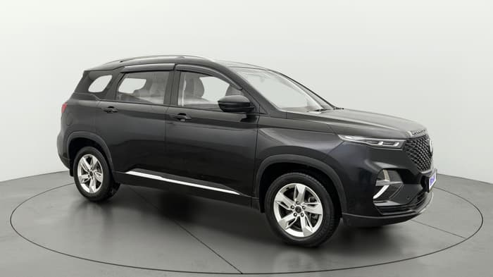 2022 MG HECTOR PLUS SUPER 1.5 PETROL TURBO HYBRID MT 7-STR, Petrol, Manual, 35,464 km, Right Front Diagonal