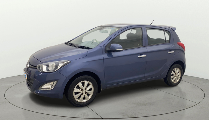2014 Hyundai i20 SPORTZ 1.4 AT, Petrol, Automatic, 36,575 km, Left Front Diagonal