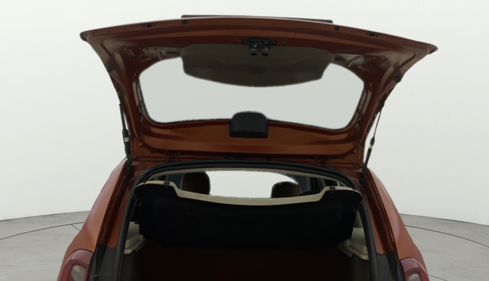 2016 Renault Duster 110 PS RXZ 4X2 AMT DIESEL, Diesel, Automatic, 1,11,881 km, Boot Door Open