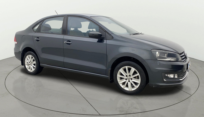 2017 Volkswagen Vento 1.2 TSI HIGHLINE PLUS AT, Petrol, Automatic, 60,533 km, Right Front Diagonal