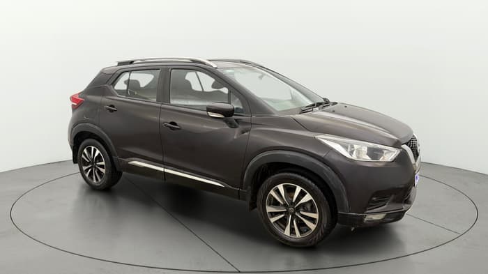 2022 Nissan Kicks XV 1.5, Petrol, Manual, 41,695 km, Right Front Diagonal