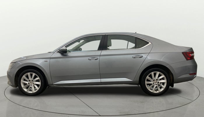 2016 Skoda Superb L&K 1.8 TSI AT, Petrol, Automatic, 1,05,887 km, Left Side