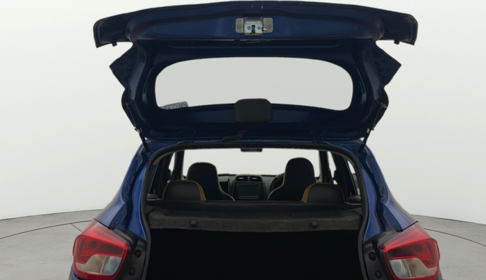 2017 Renault Kwid CLIMBER 1.0, Petrol, Manual, 48,587 km, Boot Door Open