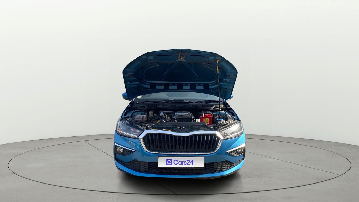 2023 Skoda SLAVIA STYLE 1.0L TSI MT, Petrol, Manual, 1,03,155 km, Open Bonet