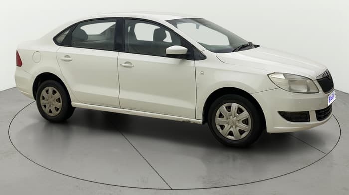 2013 Skoda Rapid ACTIVE 1.6 MPI MT PLUS, Petrol, Manual, 56,475 km, Right Front Diagonal