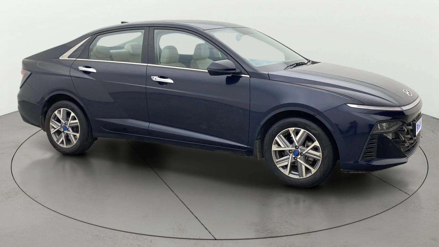 2024 Hyundai Verna SX (O) 1.5 MPI MT, Petrol, Manual, 7,877 km, Right Front Diagonal