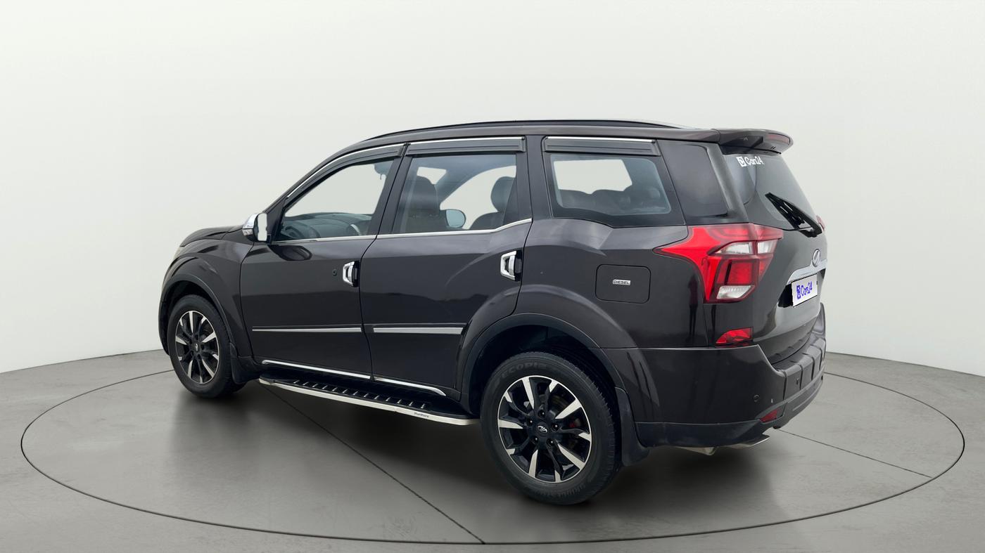 2019 Mahindra XUV500 W11, Diesel, Manual, 58,142 km, Left Back Diagonal