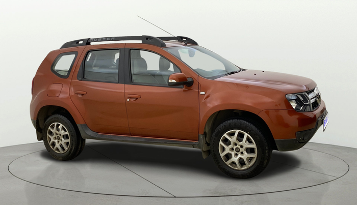 2016 Renault Duster RXL PETROL, Petrol, Manual, 39,124 km, Right Front Diagonal