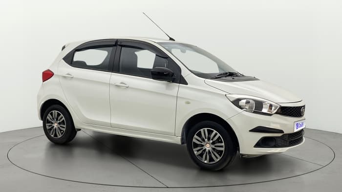 2017 Tata Tiago XTA PETROL, Petrol, Automatic, 99,175 km, Right Front Diagonal