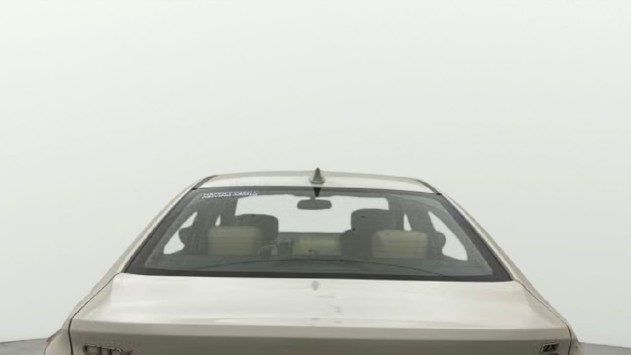 2020 Honda City 1.5L I-VTEC ZX, Petrol, Manual, 50,237 km, Rear Windshield