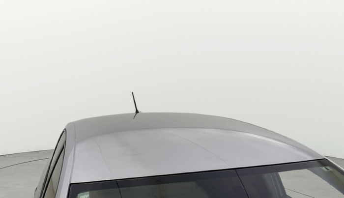 2015 Skoda Rapid AMBITION 1.6 MPI MT, Petrol, Manual, 1,43,066 km, Roof