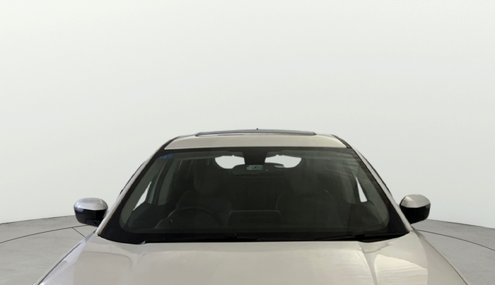 2021 Tata Harrier XZA PLUS 2.0L, Diesel, Automatic, 98,036 km, Front Windshield