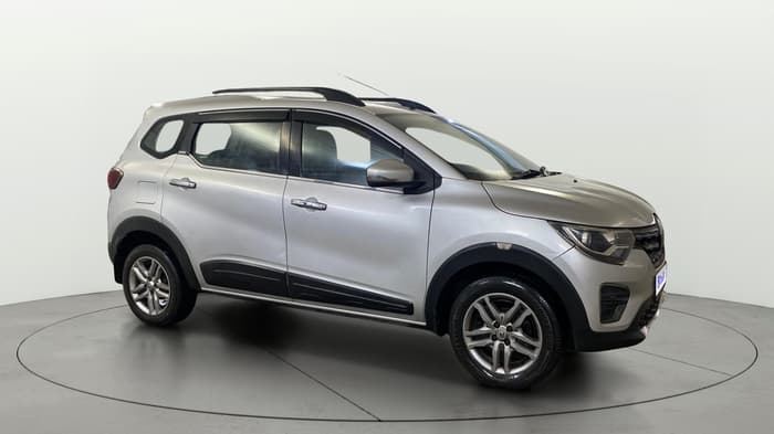 2021 Renault TRIBER RXZ, Petrol, Manual, 43,583 km, Right Front Diagonal