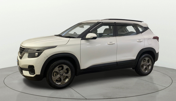 2023 KIA SELTOS HTK PLUS 1.5 IMT, Petrol, Manual, 28,389 km, Left Front Diagonal