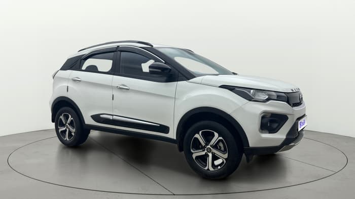 2023 Tata NEXON XZ PLUS (L), Petrol, Manual, 17,054 km, Right Front Diagonal