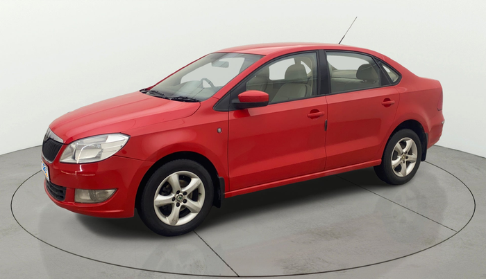2013 Skoda Rapid ELEGANCE 1.6 TDI CR MT, Diesel, Manual, 1,02,515 km, Left Front Diagonal