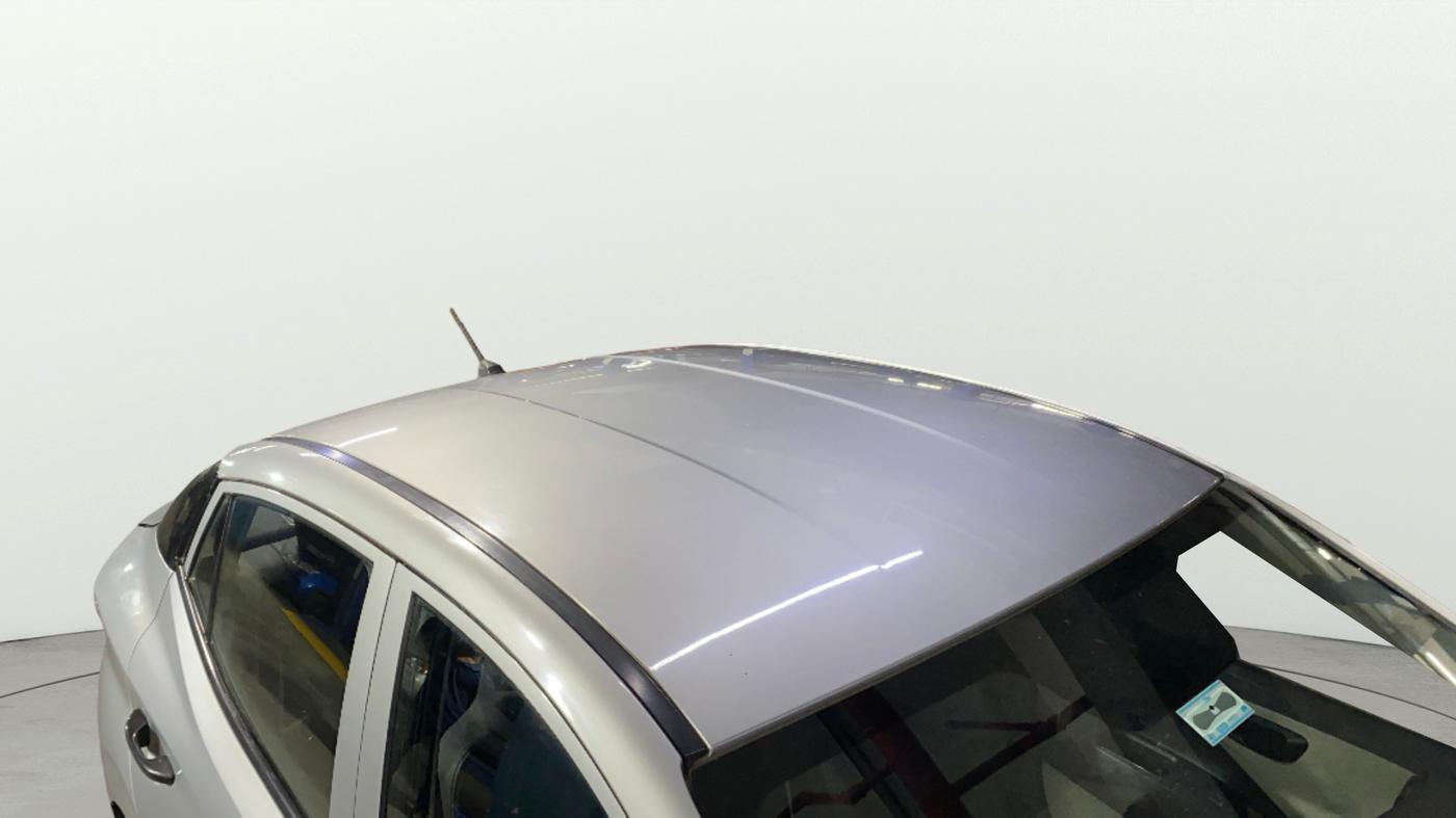 2020 Hyundai AURA E 1.2, Petrol, Manual, 1,17,154 km, Roof