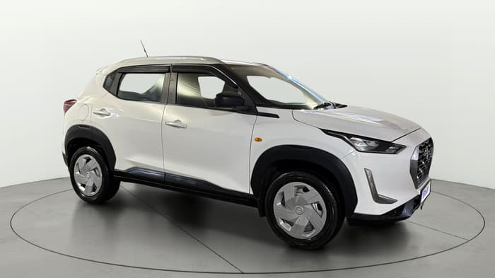 2022 Nissan MAGNITE XE, Petrol, Manual, 68,370 km, Right Front Diagonal