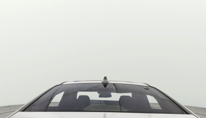 2018 Hyundai Verna 1.6 VTVT SX O, Petrol, Manual, 1,11,324 km, Rear Windshield