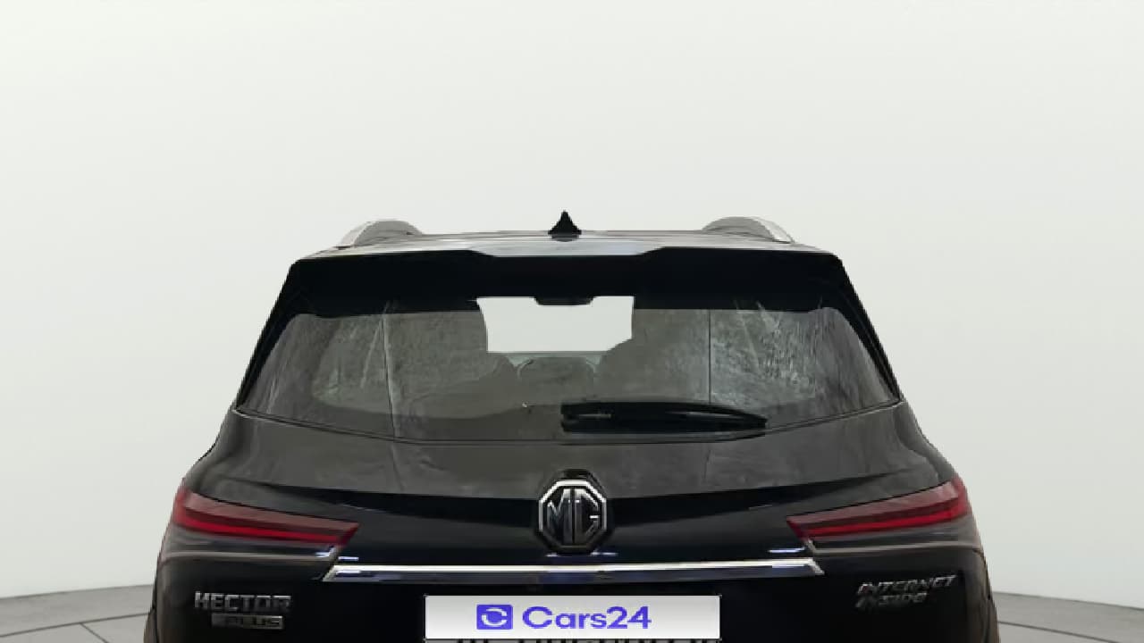 2022 MG HECTOR PLUS SHARP 1.5 PETROL TURBO CVT 6-STR, Petrol, Automatic, 42,456 km, Rear Windshield