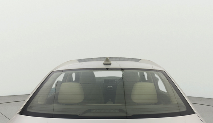 2014 Volkswagen Vento HIGHLINE PETROL AT, Petrol, Automatic, 1,05,011 km, Rear Windshield