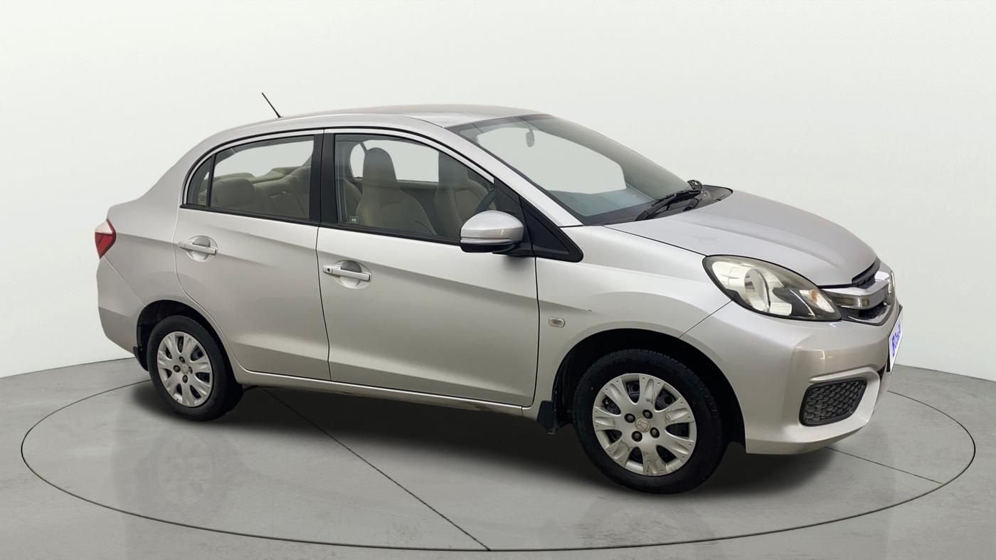 2017 Honda Amaze 1.2L I-VTEC S, Petrol, Manual, 1,29,943 km, Right Front Diagonal